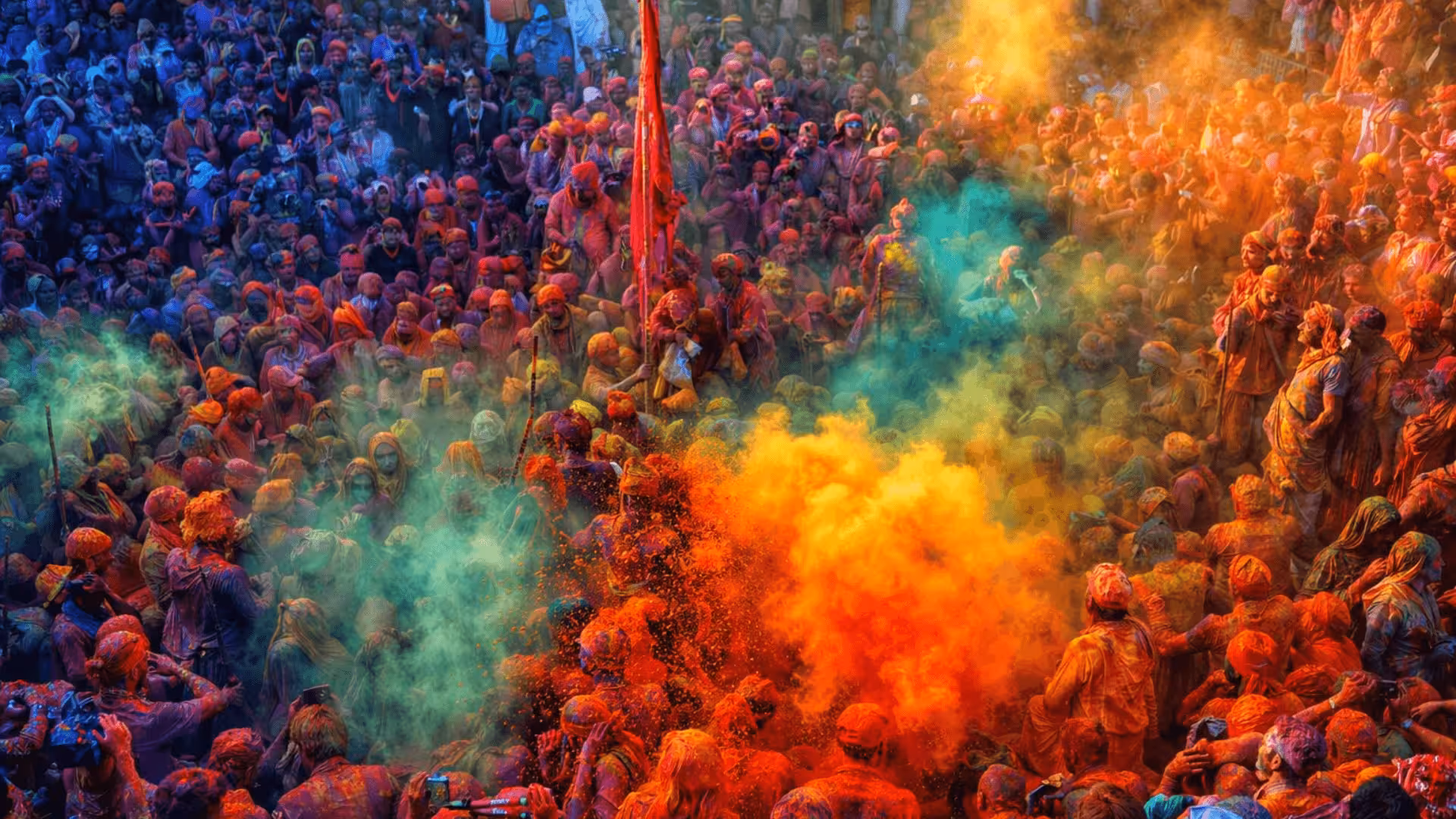 Holi Travel Trends in India: Best Places to Celebrate and When to Book Your Hote